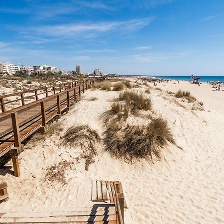 Coastal Holiday'S Apartment مونت غوردو المظهر الخارجي الصورة